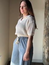 Load image into Gallery viewer, cream crochet knitted collared top