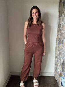 chestnut tank and sweatpants set