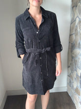 Load image into Gallery viewer, black corduroy shirt dress