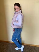 Load image into Gallery viewer, ash rose textured puffer vest