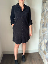 Load image into Gallery viewer, black corduroy shirt dress