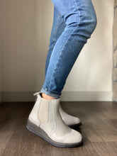 Load image into Gallery viewer, blowfish arctic chelsea boot with wedge