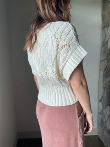 chunky cable cream short sleeve sweater