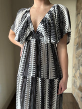 Load image into Gallery viewer, black + white maxi dress