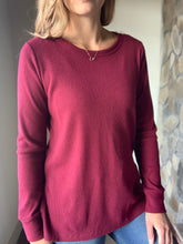 Load image into Gallery viewer, soft burgundy thermal top