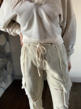 Load image into Gallery viewer, pol beige crochet mix joggers