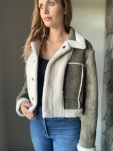 Load image into Gallery viewer, reversible sherpa + olive suede jacket