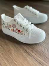 Load image into Gallery viewer, blowfish white floral embroidered sneakers