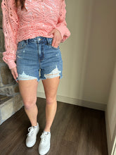 Load image into Gallery viewer, judy blue medium rigid magic distressed shorts