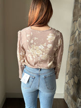 Load image into Gallery viewer, sincerely me taupe floral top