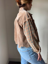 Load image into Gallery viewer, camel corduroy jacket with plaid detailing