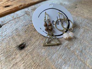 seeds bronze + natural earrings 2-pack