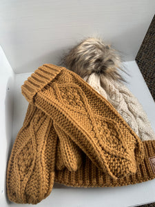 camel cable knit mittens