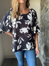 Load image into Gallery viewer, black + white floral blouse