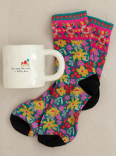 Load image into Gallery viewer, mug &amp; sock set - world a better place