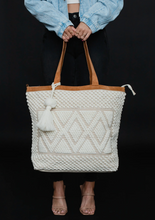 Load image into Gallery viewer, cream diamond textured tote