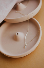 Load image into Gallery viewer, hello adorn solitaire necklace