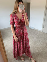 Load image into Gallery viewer, red floral hi-lo short sleeve maxi dress | s-3xl
