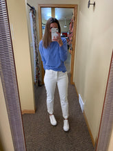 Load image into Gallery viewer, judy blue white boyfriend jeans