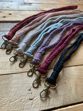 Load image into Gallery viewer, macrame lanyard | 7 colors