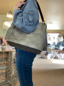 hobo bag with whipstitch handle | 2 colors