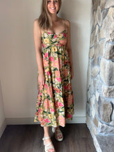 Load image into Gallery viewer, floral garden midi dress