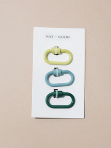 NAT + NOOR mini lock keychain in pistachio