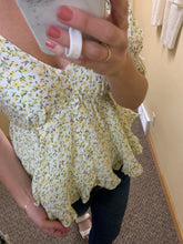 Load image into Gallery viewer, yellow floral button blouse