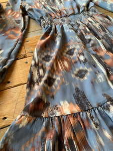 BLUE SOUTHWEST PRINT SQUARE NECK DRESS